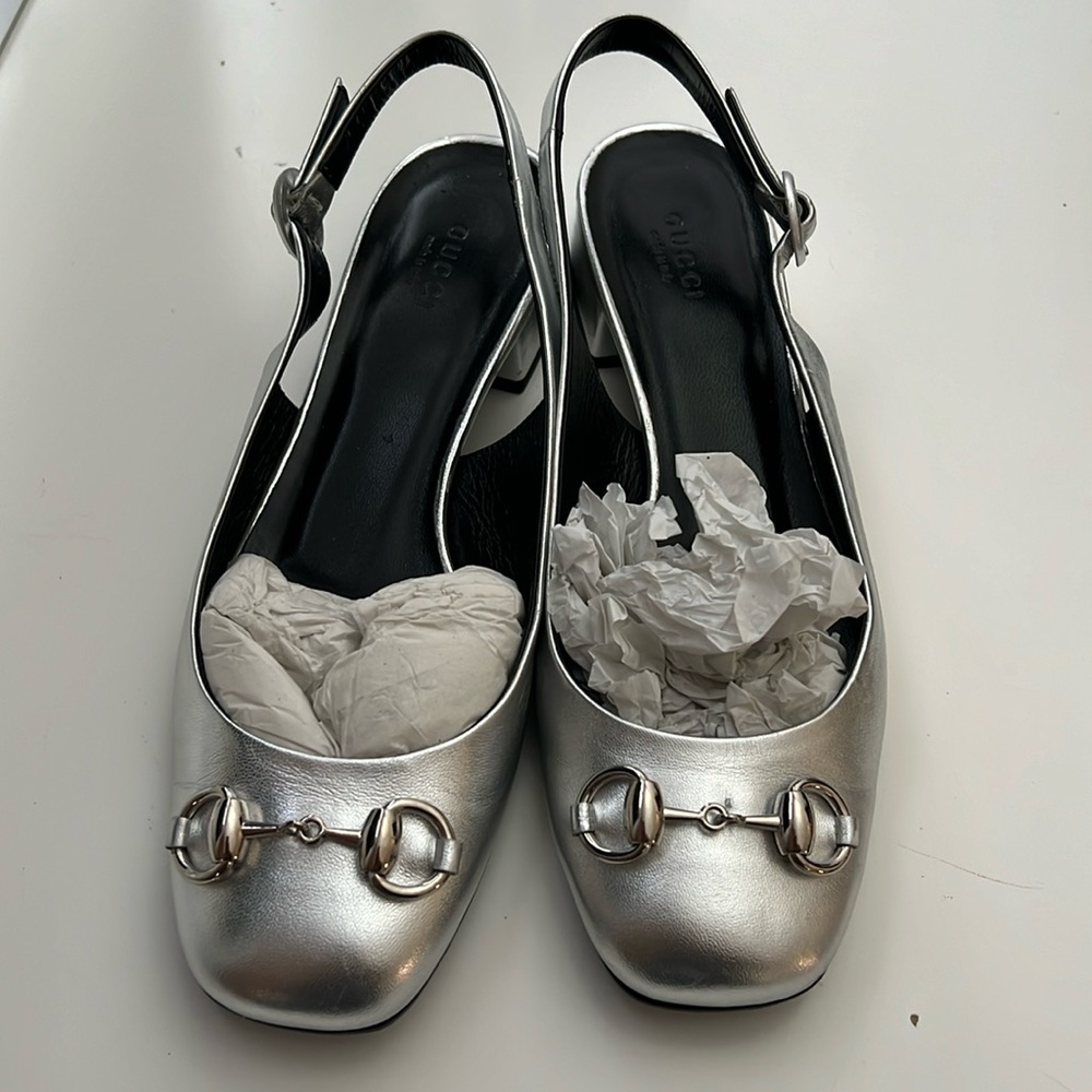 Gucci Silver Leather Horsebit Slingback Round Toe Flat